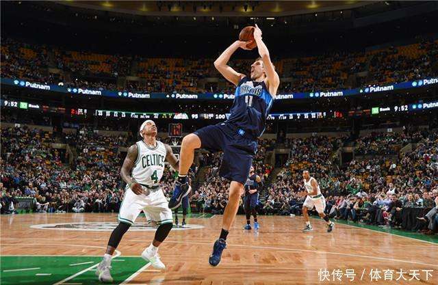 兩位教練個 兩位教練個